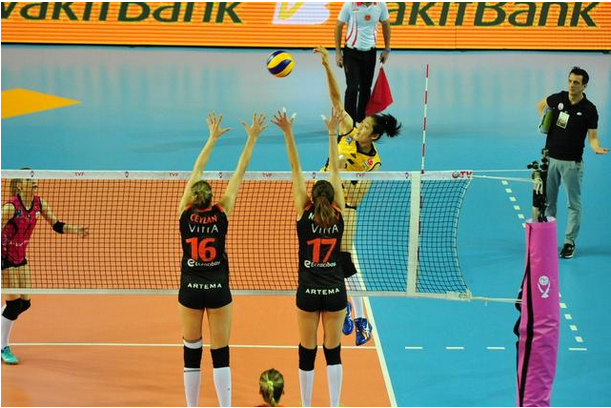 2016-2017女排聯(lián)賽:朱婷14分助瓦基弗勝伊薩奇巴希 踞榜首 2016-2017女排聯(lián)賽:朱婷14分助瓦基弗勝伊薩奇巴希 踞榜首